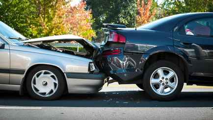 Этот маневр водителей автоэксперты признали одной из самых частых причин ДТП. За чем нужно тщательнее следить белорусам?