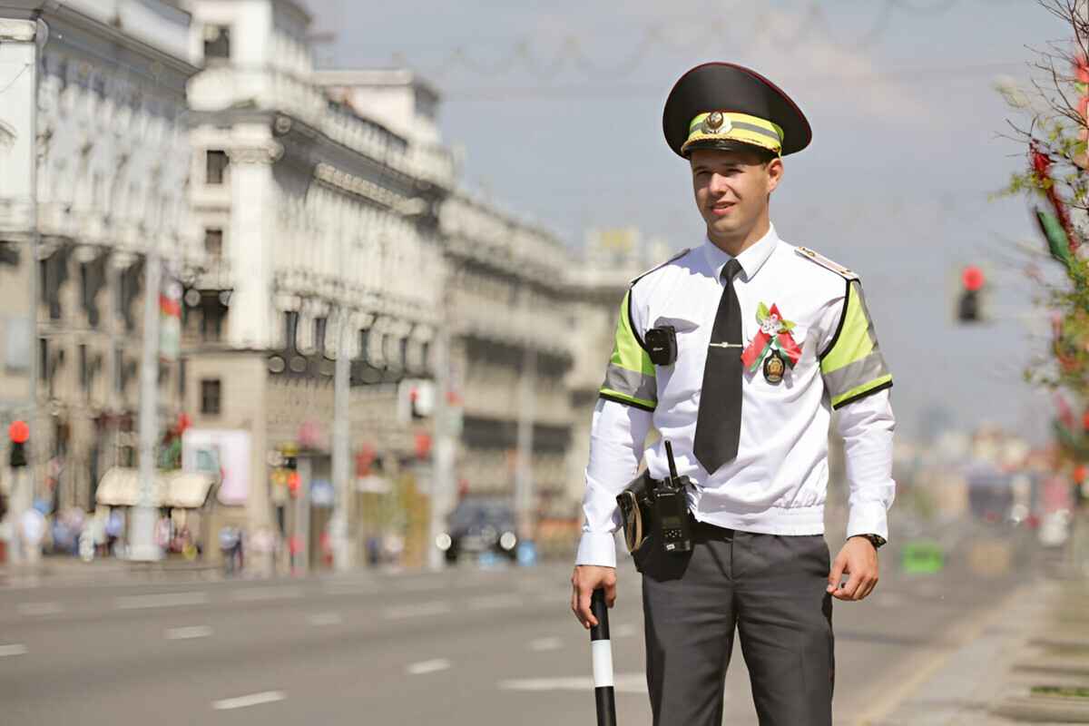 В МВД напомнили белорусам, что делать, если инспектор ГАИ расставил или опустил руки