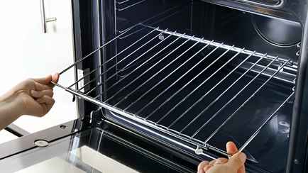 «В 63 года только узнала» — В TikTok показали настоящую функцию решетки для духовки. Многие использовали неправильно?