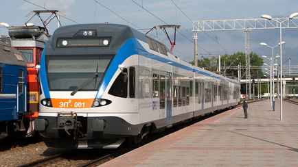 БелЖД изменила маршруты 2 поездов на 7 дней. А какие 2 российских отменили?