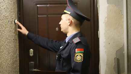 Милиция решила проверить «условия» в домах одной категории белорусов. За что пригрозили штрафом до 400 рублей?
