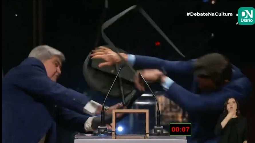 Скриншот видео