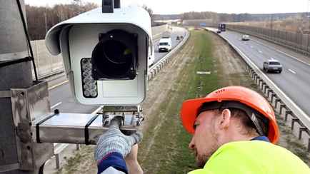 В МВД предупредили белорусов о 40 тыс. камер, которые фиксируют не только скорость. Где и что тестируют?