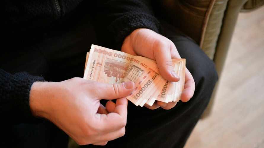 В Нацбанке назвали последний день, когда белорусы могут обменять банкноты образца 2000 года