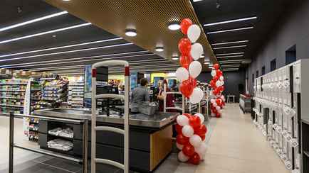 Подешевел на $3 млн. В Минске выставили на продажу один из самых культовых универсамов