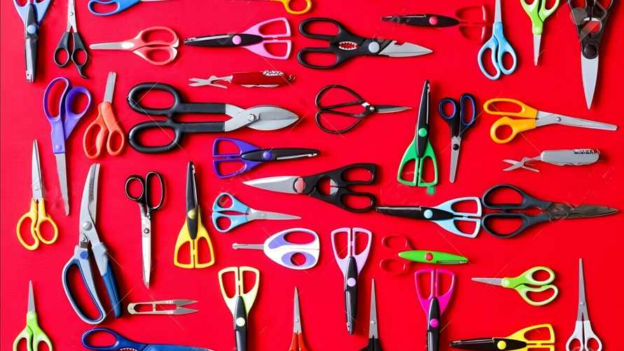 Как бесплатно заточить ножницы за 20 секунд? Порежьте ими этот ненужный предмет