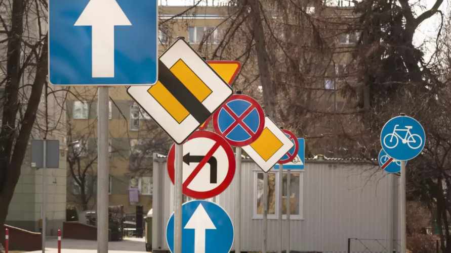 Знаете ли вы значение знаков, которые встречаете каждый день? Лишь единицы водителей прошли этот тест