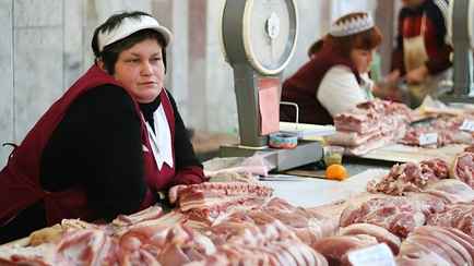 Россельхознадзор обнаружил в белорусском мясе сальмонеллы и листерии. Какую курицу и говядину лучше не покупать?