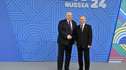 «Кое-кому неймётся» — Лукашенко, предупредил, что попытка включения Беларуси в состав РФ закончится войной