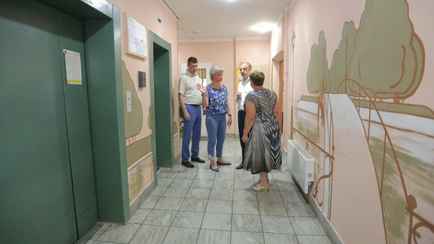 Штраф — до 800 рублей. В ЖКХ Минска ответили, почему нельзя хранить это в тамбурах многоэтажек