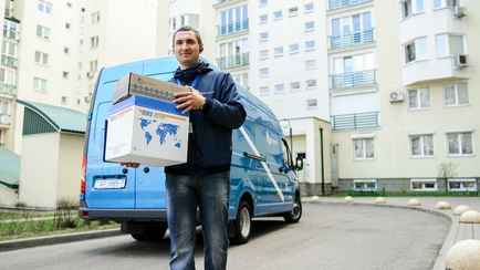 Белпочта предложила вакансии с зарплатой от 1300 и 2500 руб. Кому пообещали «профессиональный рост» в обмен на «порядочность»?