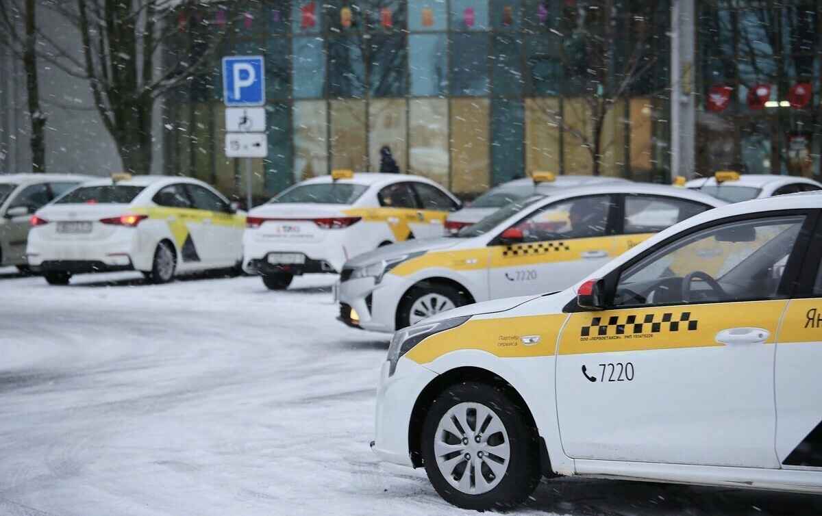 Подорожает ли в Беларуси такси после введения реестра перевозчиков? В Минтрансе дали прогноз по тарифам