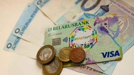 Белстат назвал, у кого из белорусов зарплаты в марте были выше, чем у айтишников