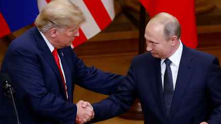 «Живёт под куполами» — Трамп пригрозил Путину ударить по «центру чертовой Москвы»