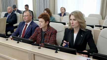 ЦИК зарегистрировал инициативные группы Гайдукевича, Чемодановой и Хижняка