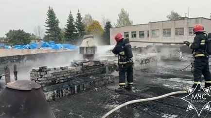 В Полоцком районе загорелась школа