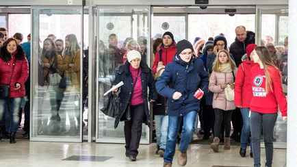 МНС объявило «акцию» в крупных торговых центрах Минска. Где посетителям ждать встречи с налоговыми инспекторами?