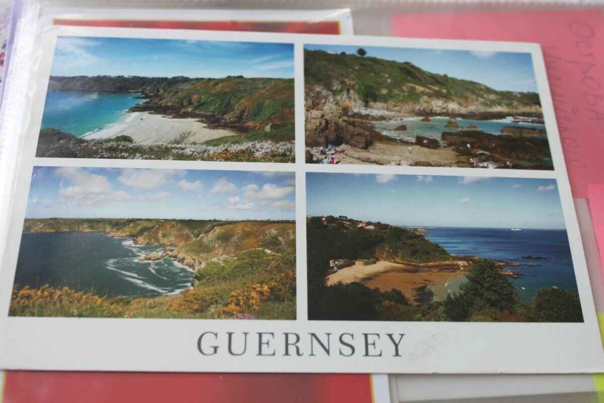 Минус месячная зарплата в год на «макулатуру»? Узнали, как и чем живут посткроссеры в Беларуси