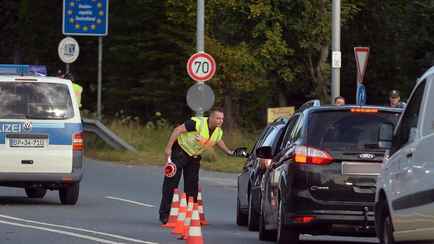 Страны ЕС отложили введение новой системы въезда иностранцев