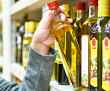 Эти 5 факторов портят оливковое масло. Производители рассказали, что смотреть на этикетке при покупке