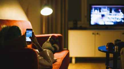 «Белтелеком» запустил 2 канала с «самыми успешными фильмами» и «звёздами российского шоу-бизнеса»