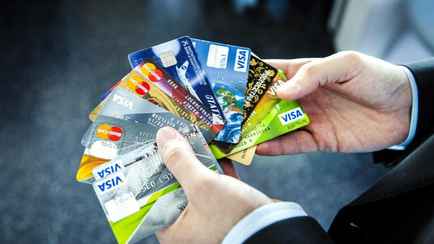 Один из белорусских банков сменил валюту расчётов по картам Visa