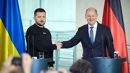 «Украина может на нас положиться» — Шольц объявил о военном пакете для Киева на 1,4 млрд евро