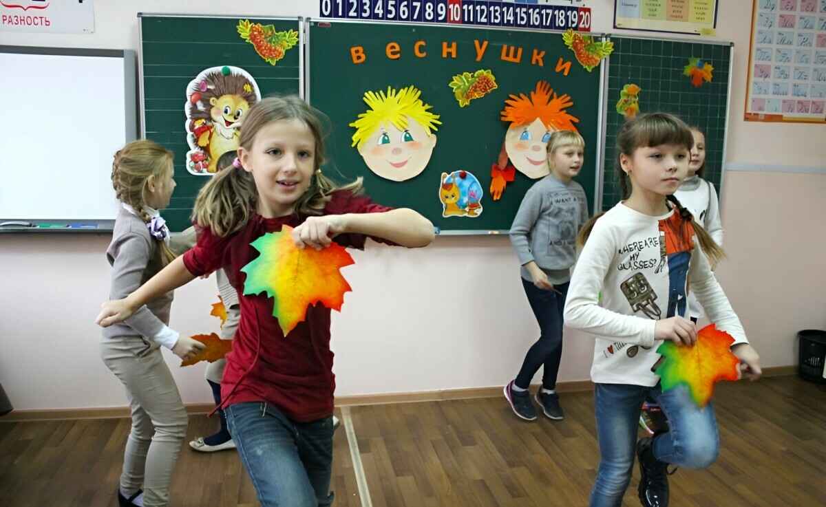 В Мингорисполкоме рассказали, сколько родителям придётся доплатить за школьный лагерь осенью 2024 года