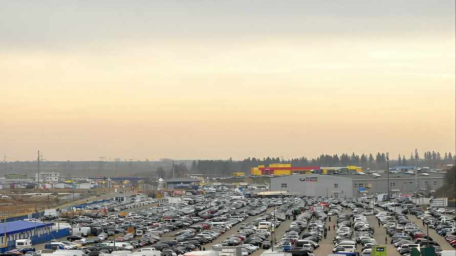 В Минске выставили на продажу легендарный рынок. Сколько просят?