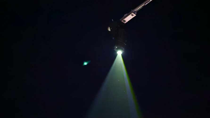 В Гомеле установили проектор на пешеходном переходе. Как работает?