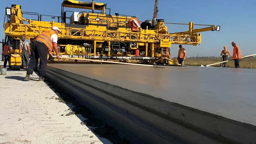 В Минтрансе назвали трассы в Беларуси, которые решили переделать в бетонные. Когда?