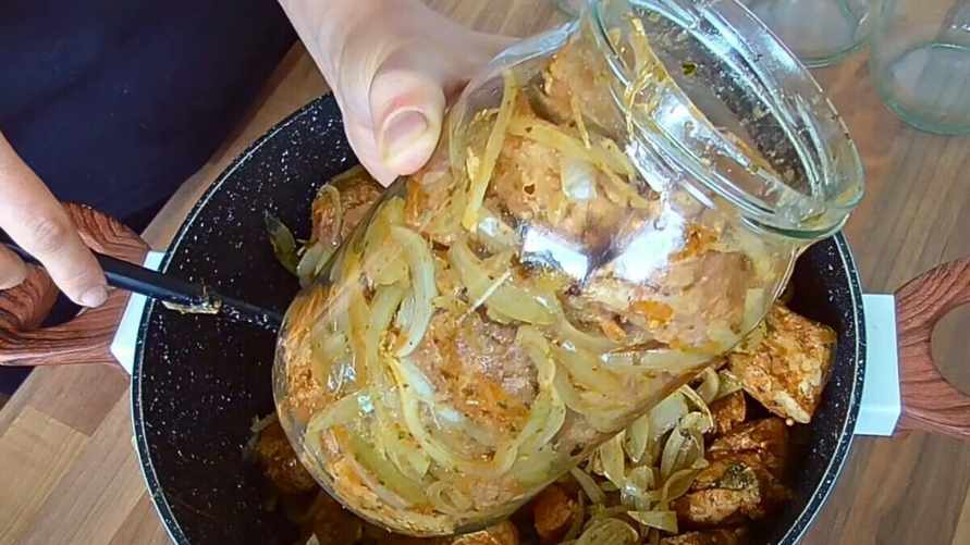 Как закатать на зиму мясо? Эти консервы получатся вкуснее магазинных