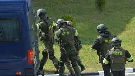 КГБ предупредил белорусов об «усиленном контроле» и ограничении движения у границы с Литвой и БелАЭС