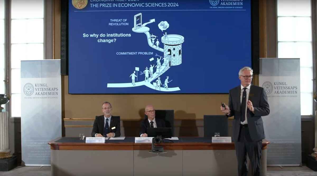 Скриншот видеотрансляции Нобелевского комитета