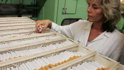 Белорусскую компанию «Табак-Инвест» лишили права производить сигареты четырёх известных марок