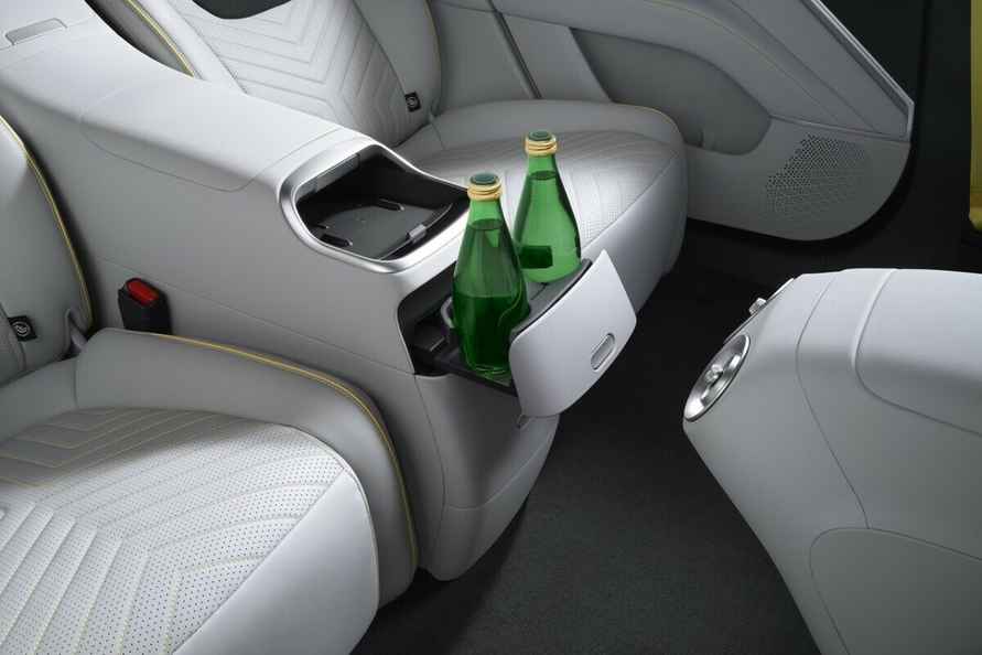 В Беларусь пришел ещё один бренд китайских электролегковушек