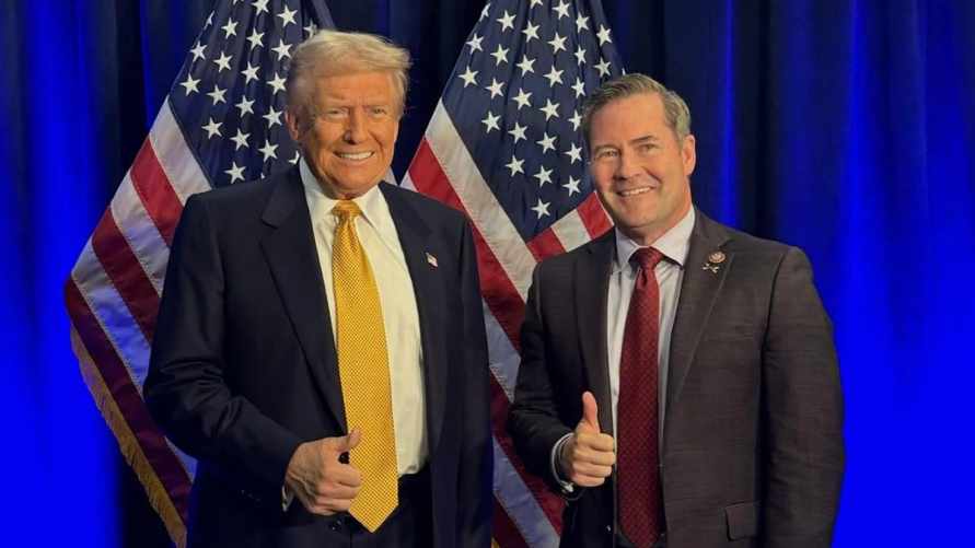 Дональд Трамп и Майк Уолтц