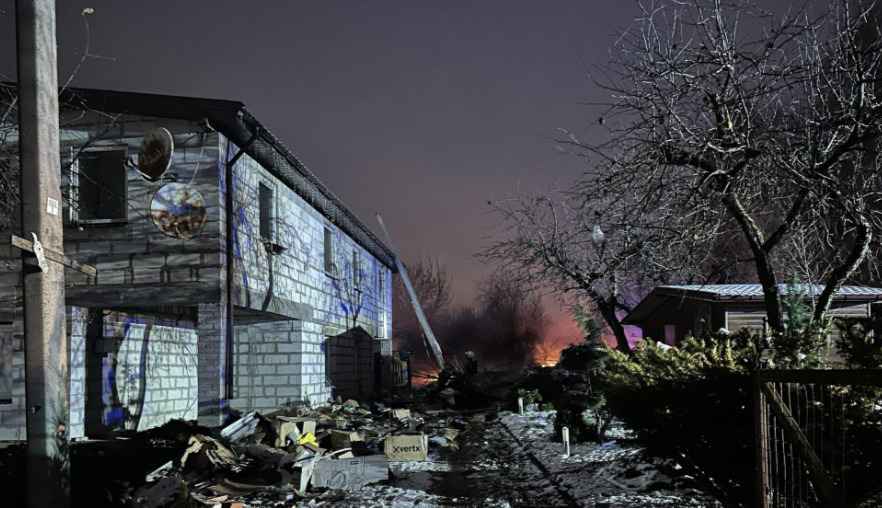 Под Вильнюсом на жилой дом рухнул грузовой самолёт