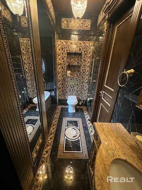 Под Минском выставили на продажу самую дорогую дачу в Беларуси. Сколько просят?