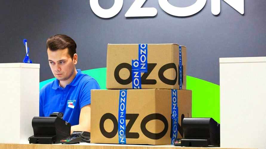 Ozon отменил постоплату почти для всех товаров. За что белорусы всё же смогут расплатиться при получении?