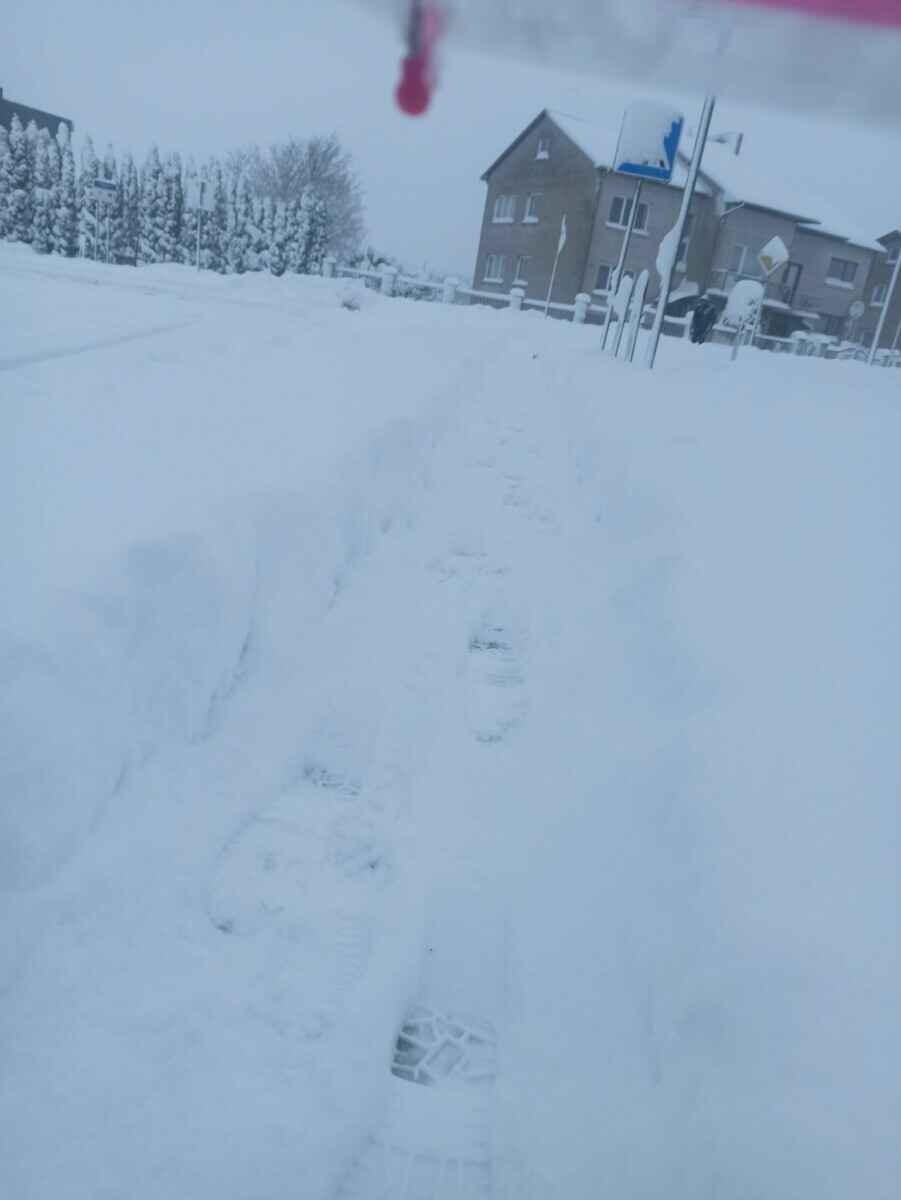 Литву за ночь накрыло снегом. Где сверкали зимние молнии?