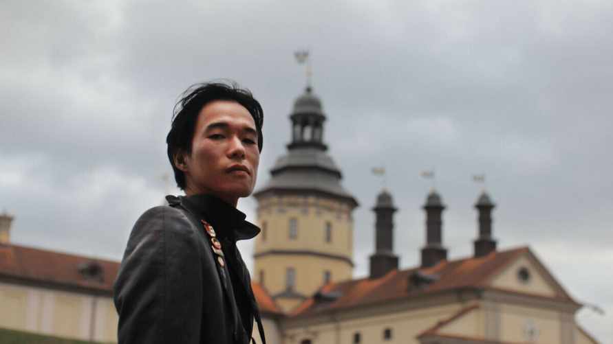 "Тётя уговаривала не ехать" — Узнали, зачем "Сухаревский сёгун" переехал из Японии в Минск и начал продвигать белорусский язык в TikTok