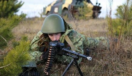 Военные ещё на месяц запретили вход в четырёхкилометровую «опасную зону» под Пинском