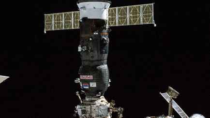 Астронавты МКС пожаловались на «токсичный запах» и «опасность заражения» на пристыковавшемся российском «Прогресс МС-29». Что произошло?