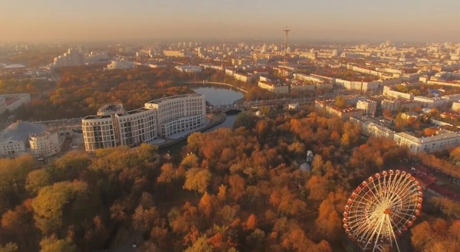 «У тебя должок. Ты мне обещал поделить Минск