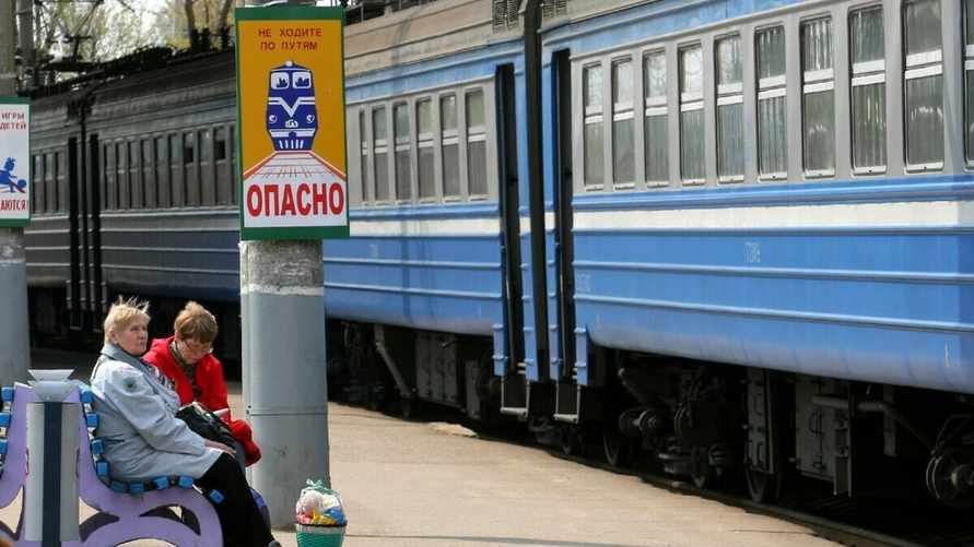 БелЖД предупредила о задержке до 2 часов поездов из Минска в Гомель. Что случилось?