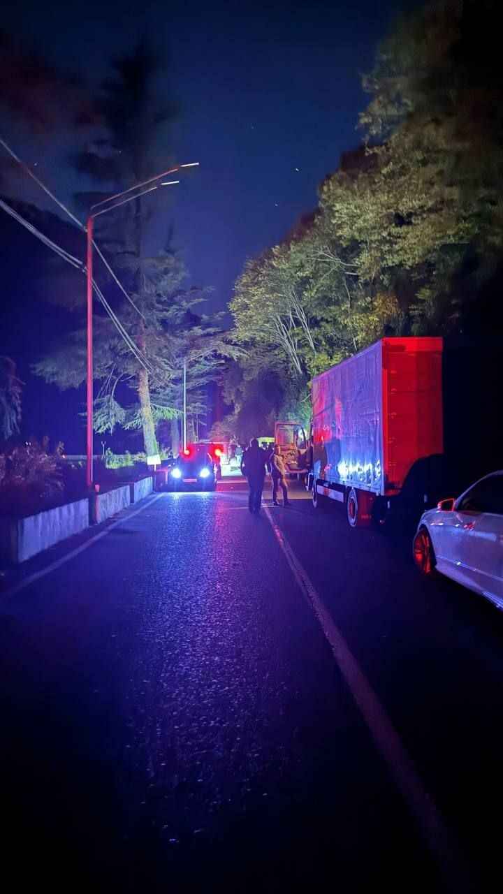 Оппозиция устроила потасовку с полицией у здания Службы госбезопасности Абхазии. Чего добиваются демонстранты?