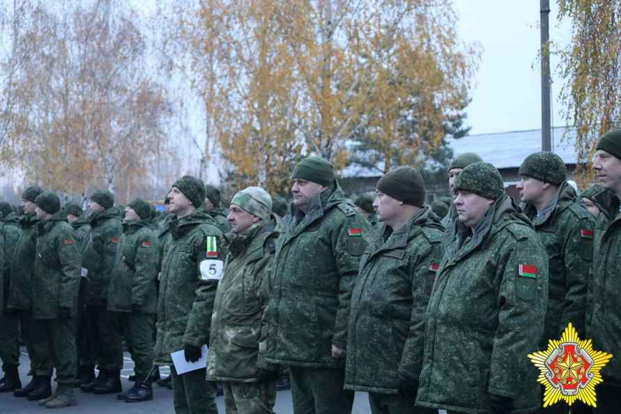 Хренин созвал оперативный сбор командного состава Вооруженных сил Беларуси. С какой целью?