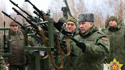 Хренин созвал оперативный сбор командного состава Вооруженных сил Беларуси. С какой целью?