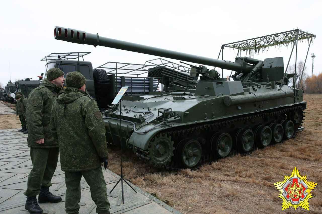 Хренин созвал оперативный сбор командного состава Вооруженных сил Беларуси. С какой целью?